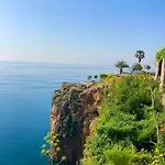 Hotel Karden 4*