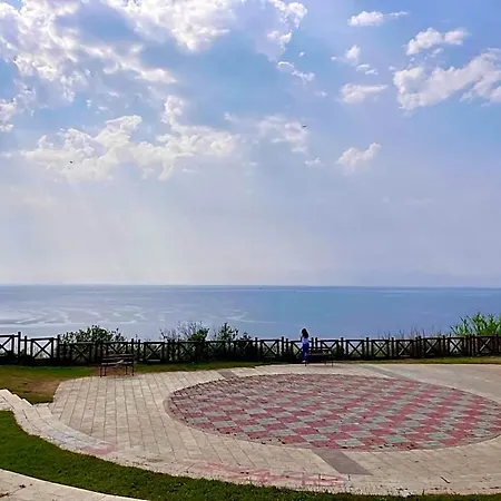 Otel Karden 4*