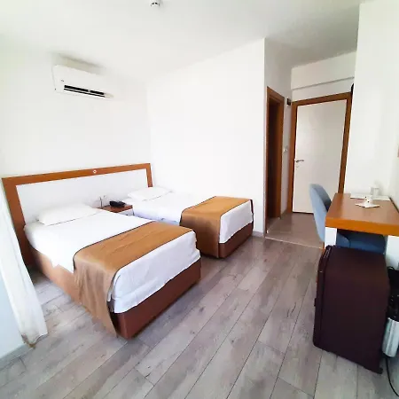 Karden Hotel