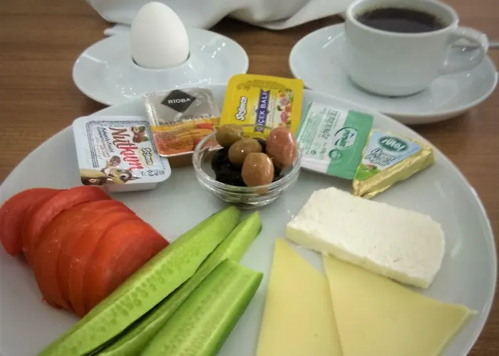 מלון Karden