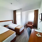 Karden 4*